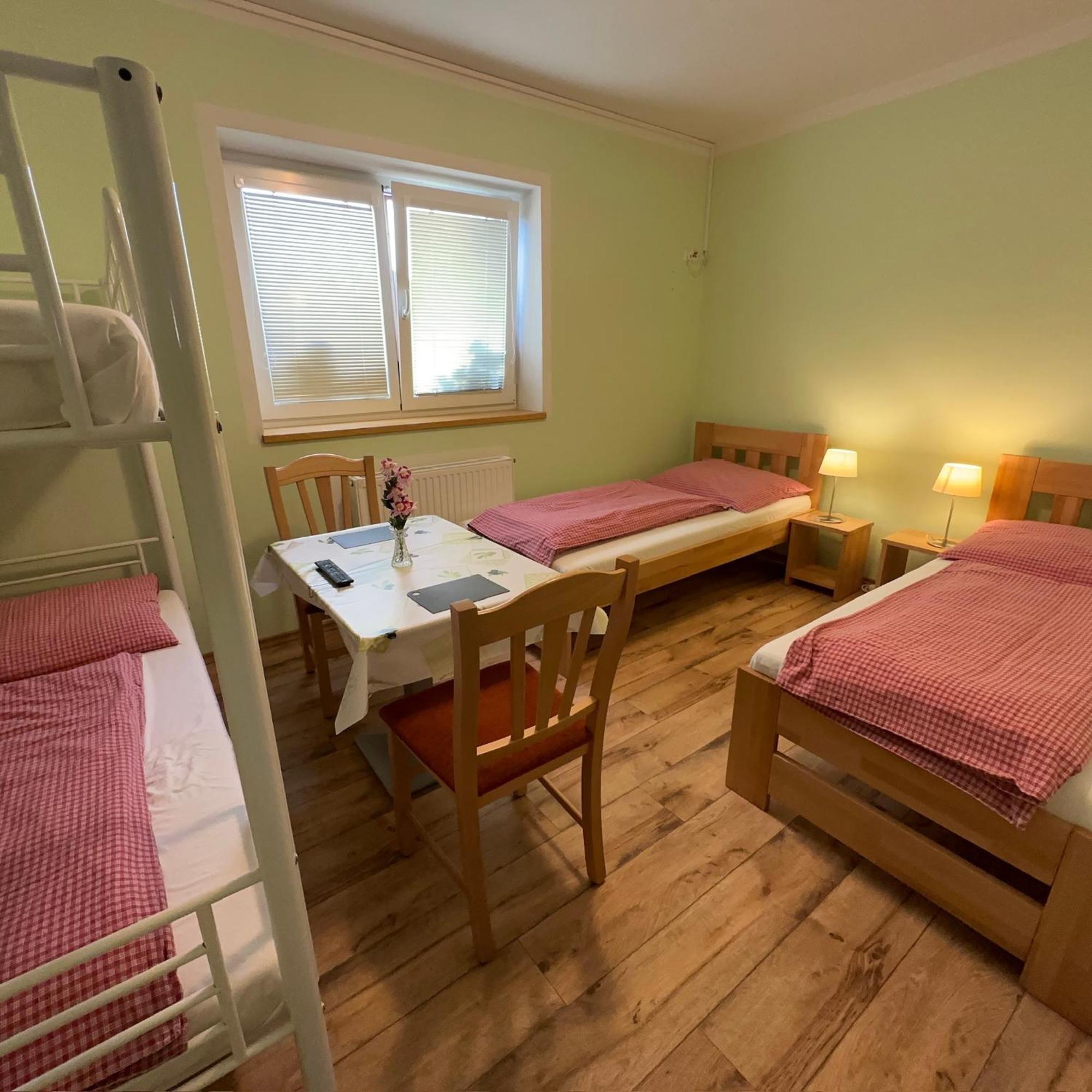 Pension Mijami Dolni Bukovsko ภายนอก รูปภาพ